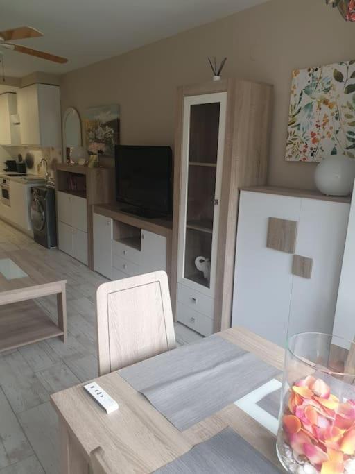 Precioso Estudio Con Piscina A 200M Del Mar Marbella Dış mekan fotoğraf